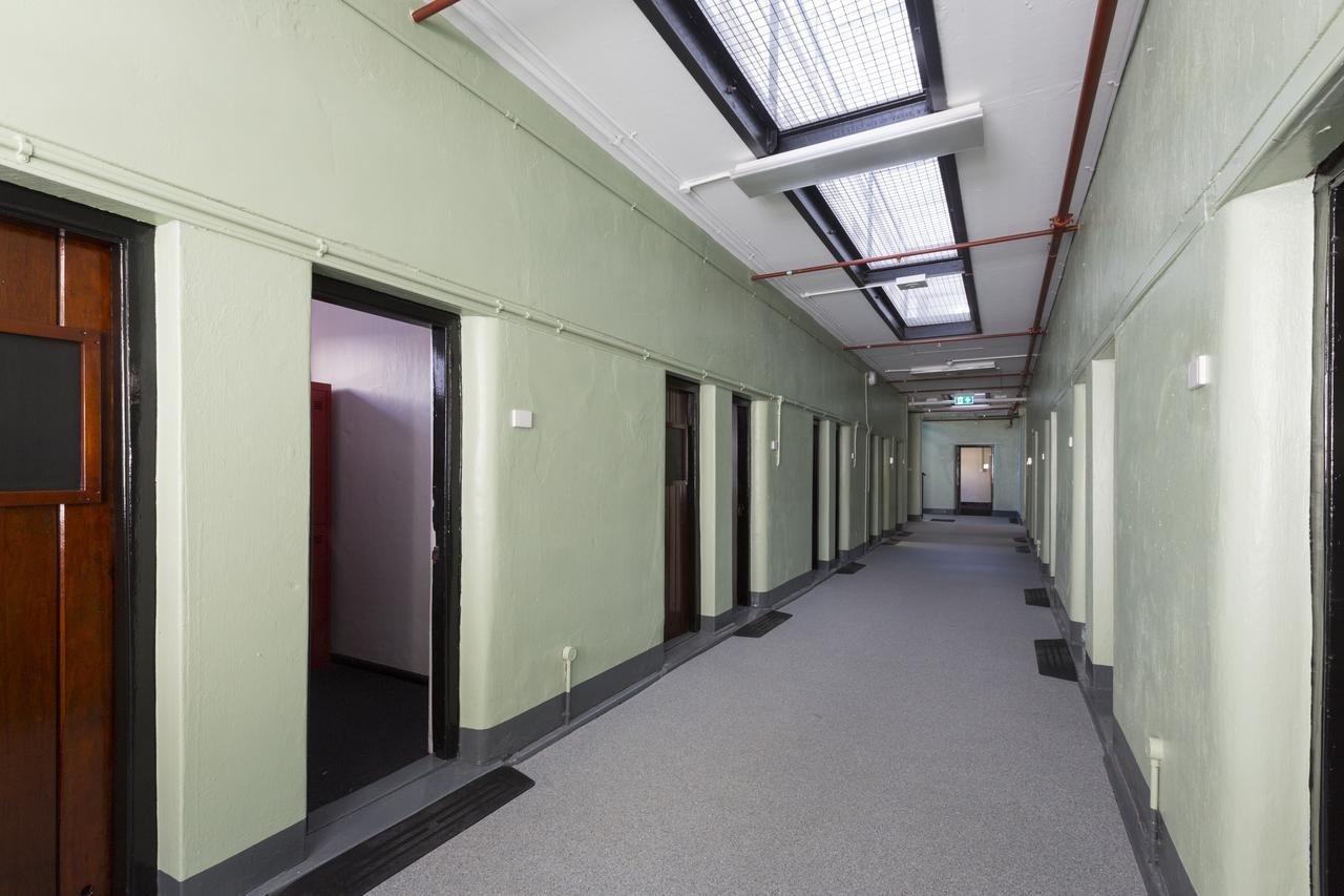 Yha Fremantle Prison Hostel Exterior photo