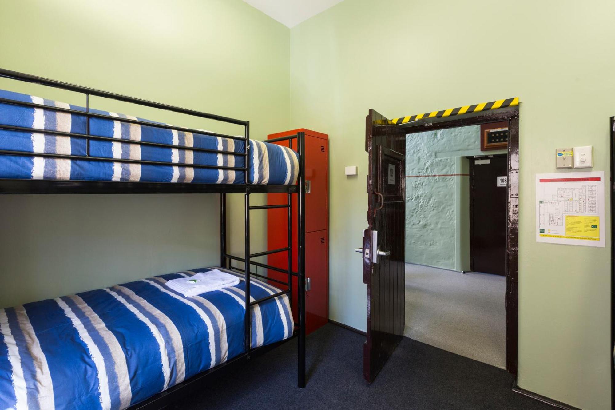 Yha Fremantle Prison Hostel Exterior photo